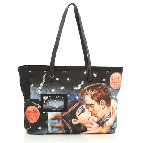 Prada Impossible True Love Tote Printed Tessuto Large 